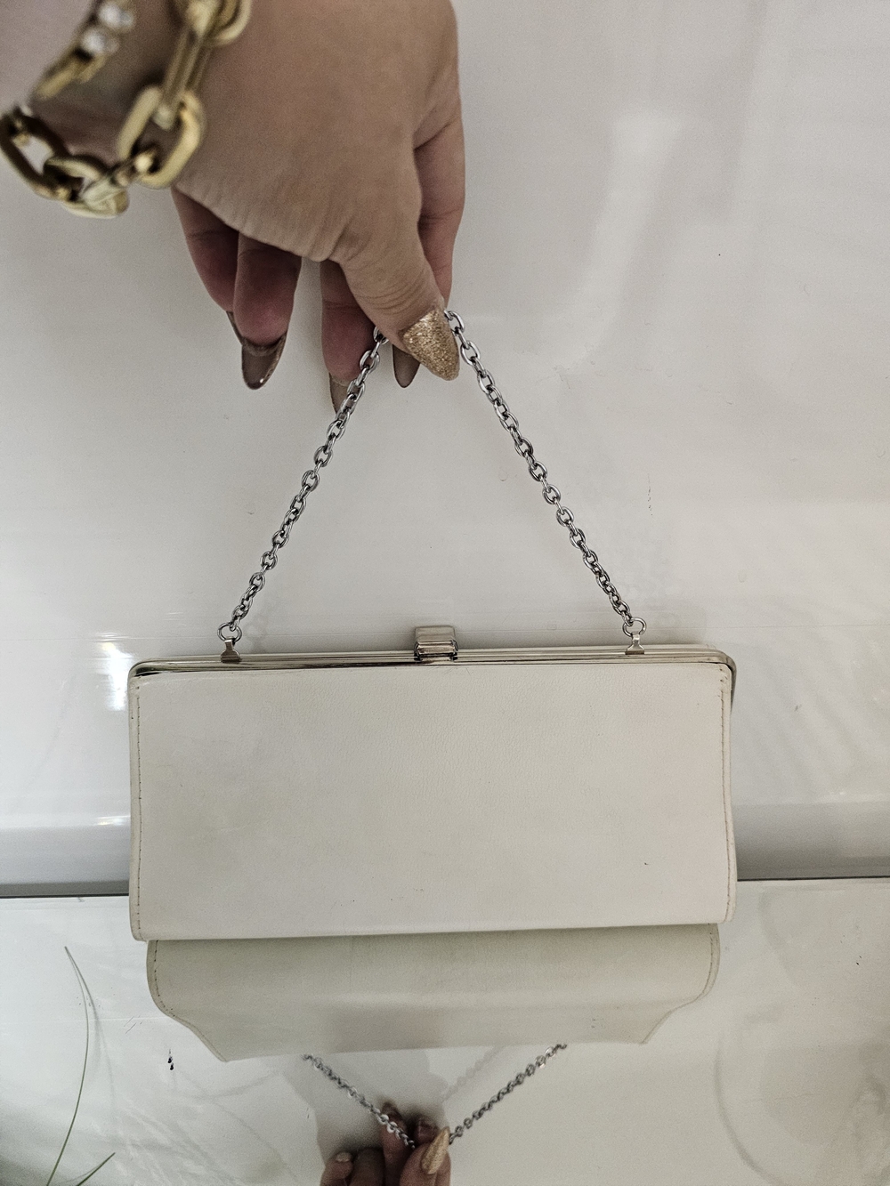 Vintage  White Chain-Handle Women's Clutch
